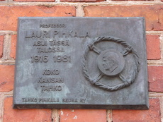 Lauri Pihkala memorial plaque, Helsinki Olympic Stadium
